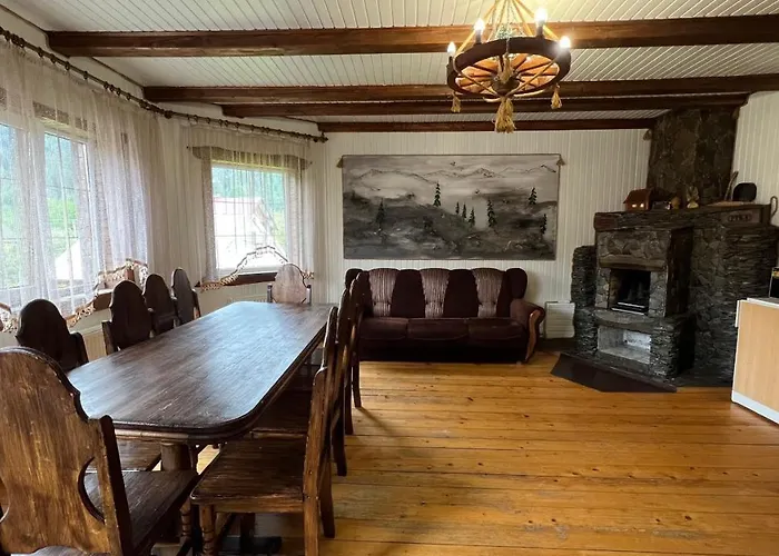 Arkan Holiday home Mykulychyn